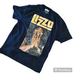 Lizzo Portrait T-Shirt Hip Hop Rap Size XL